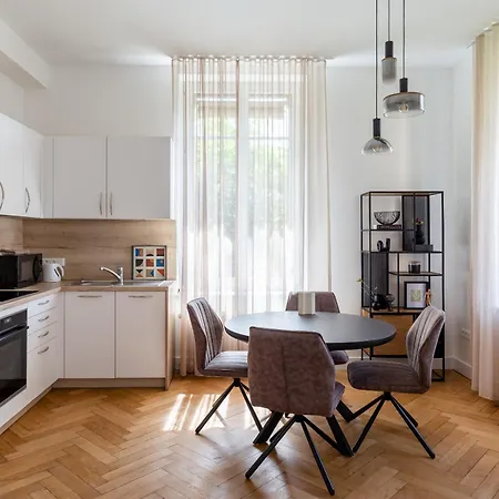 Luxueux Haussmannien Centre Apartament