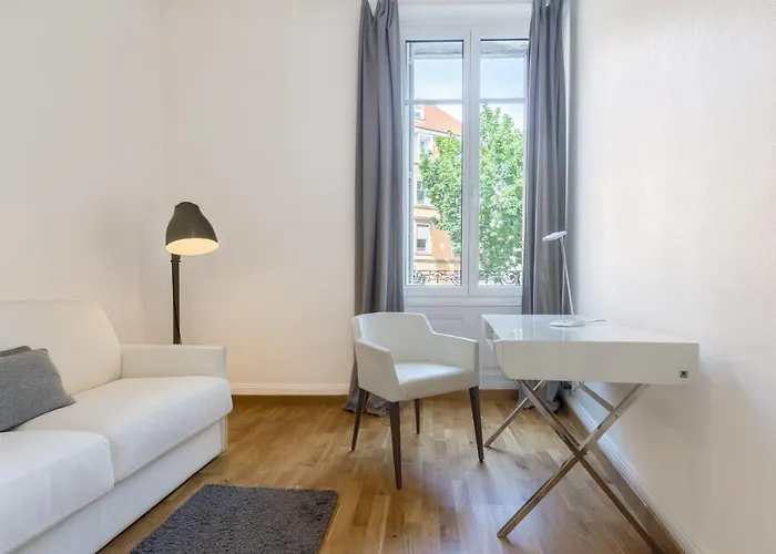 דירה Luxueux Haussmannien Centre