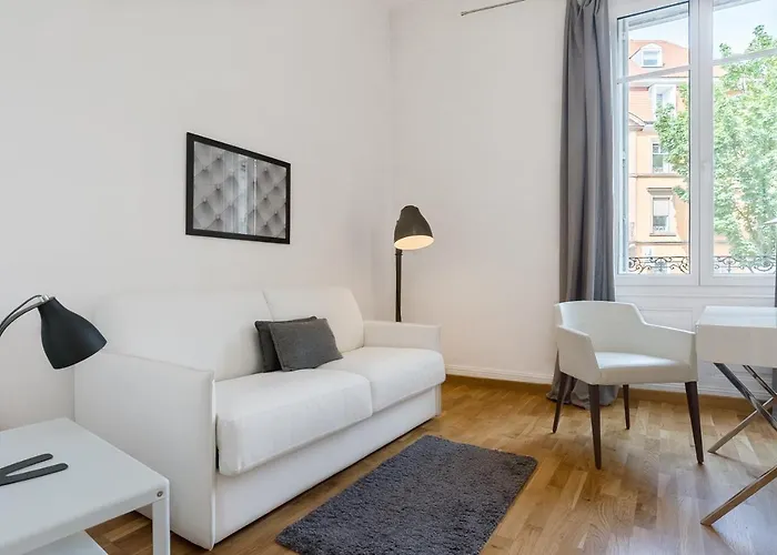 Luxueux Haussmannien Centre דירה