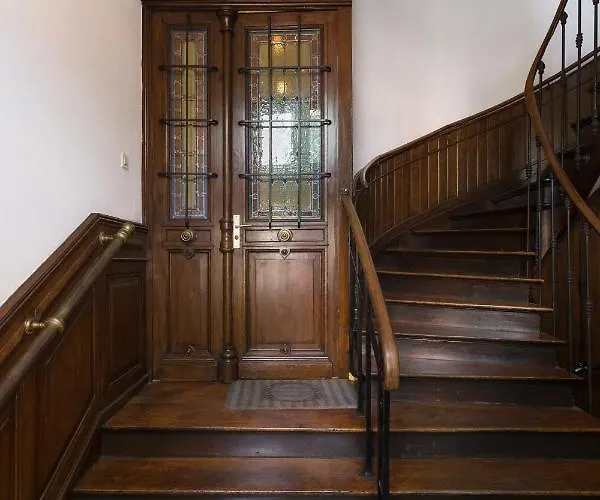 Luxueux Haussmannien Centre Apartment *